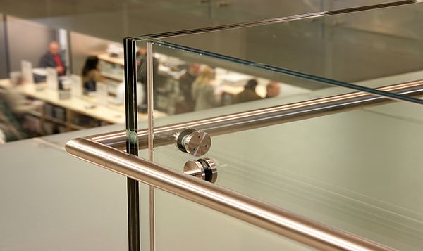 Glass Balustrade - Retail Store, Regent Street London