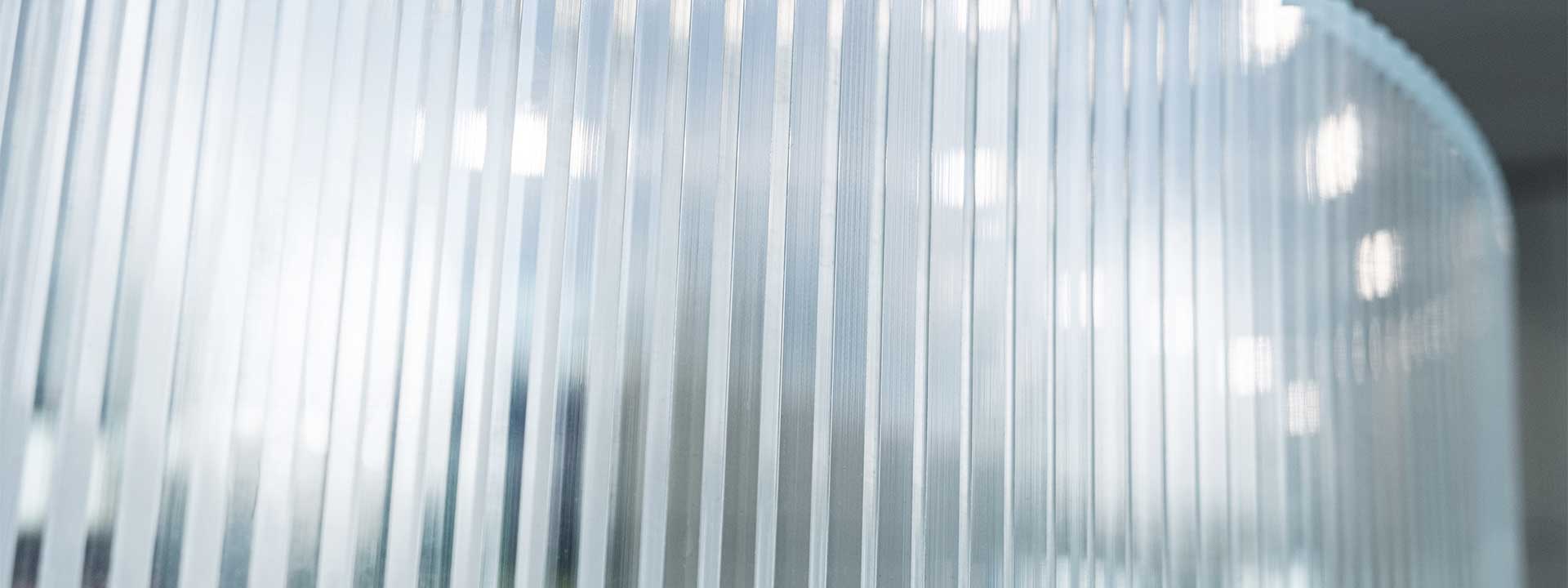 curved sedak groove grinded glass ©sedak